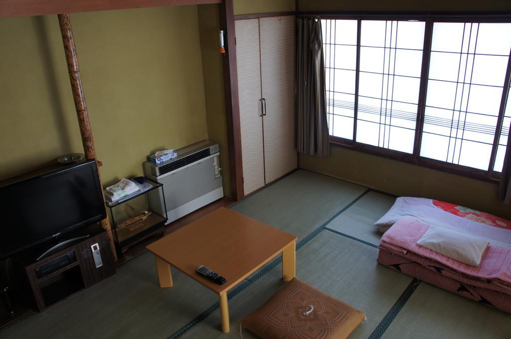 Miyoshiya Ryokan Tanabe Chambre photo